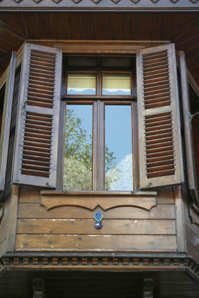 les-fenetres-d-un-batiment